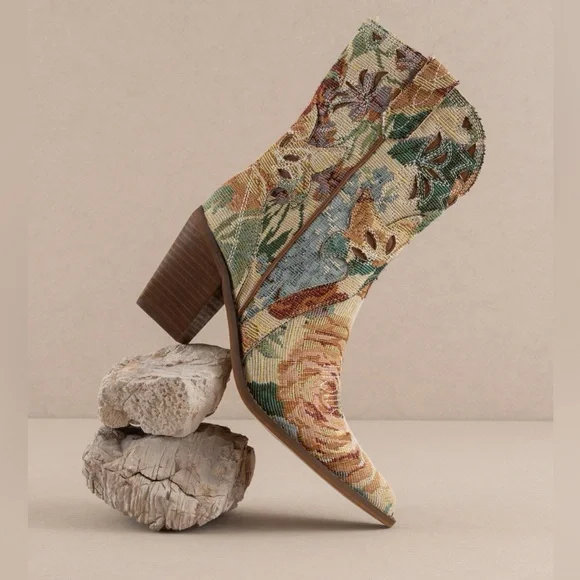 Paneled Floral Jacquard Tapestry Western Boots - Oasis Society - Picture 4 of 5
